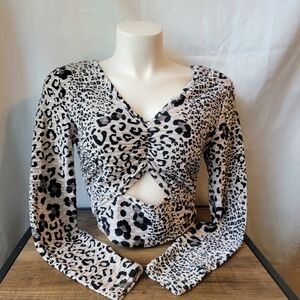 Jolie &‎ Joy Leopard Print Stretch Cropped Top Keyhole Club Sexy Y2K Party Twist